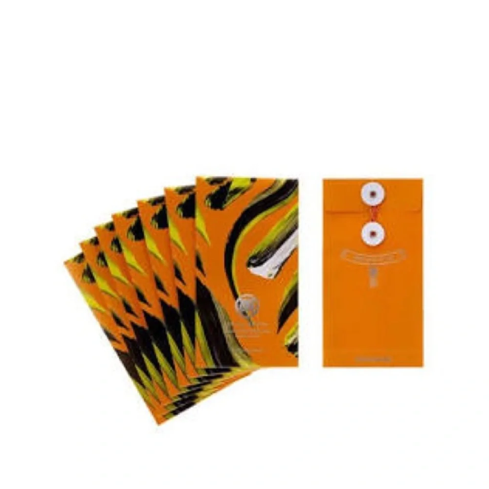 Moleskine Silk Year of Tiger Notebook, 8 lucky envelopes, Collectors Box. NWT - Picture 7 of 10